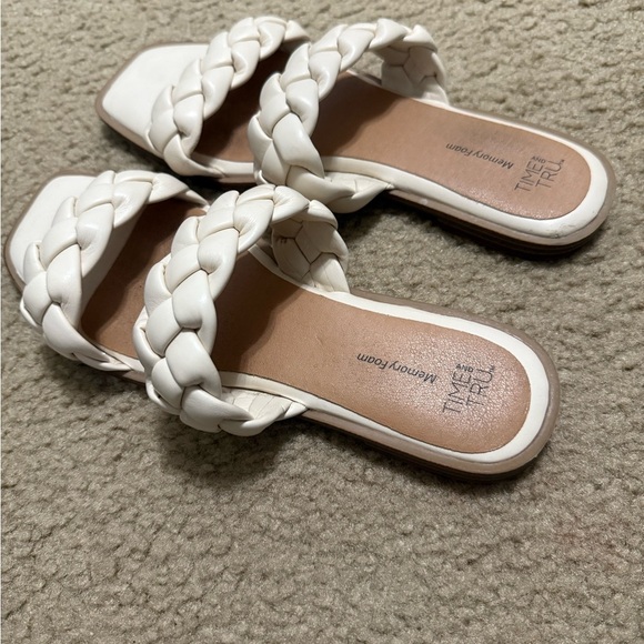 Time and Tru White Braided Slide Sandals - Picture 3 of 3